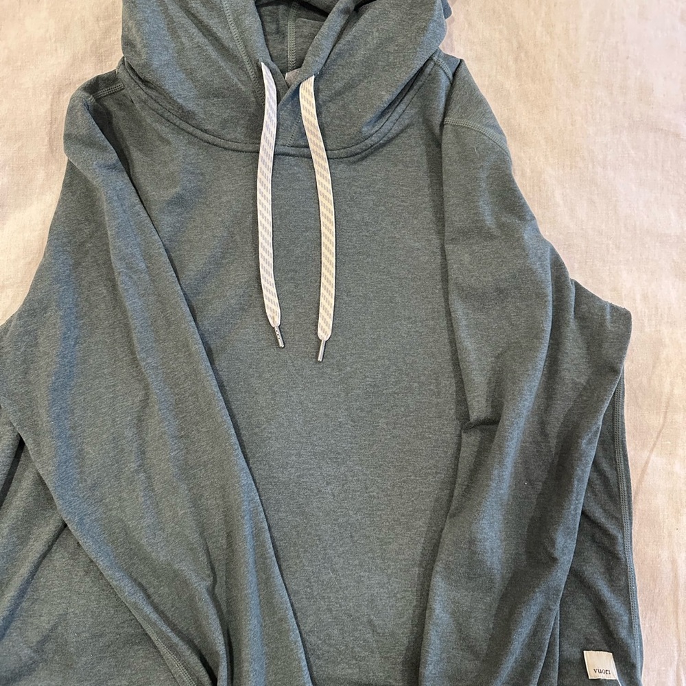 Vuori Teal Hoodie Sweater for Women Dark Green Women’s Vuori Hoodie